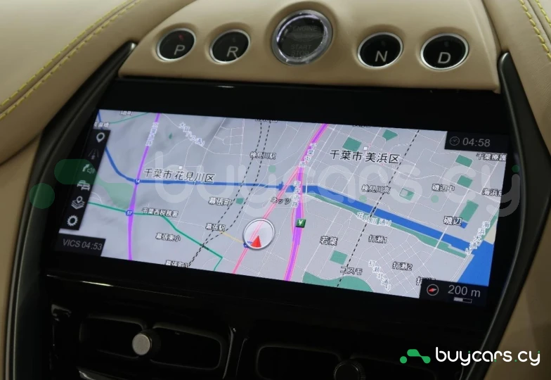 Aston Martin DBX Синий