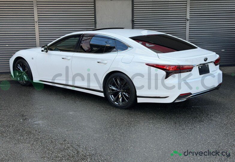 Lexus LS White