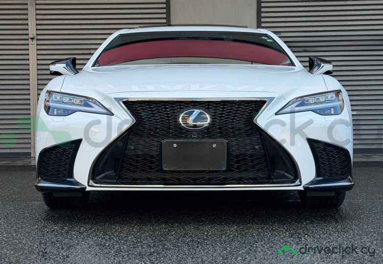 Lexus LS White