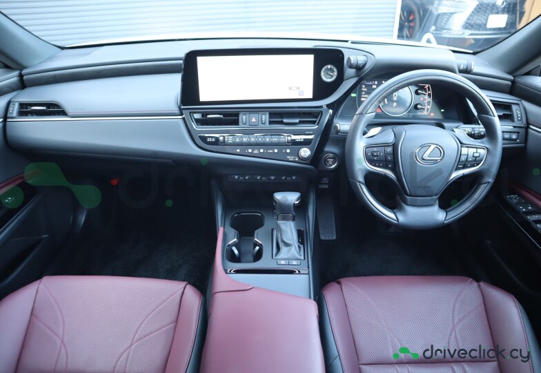 Lexus ES White