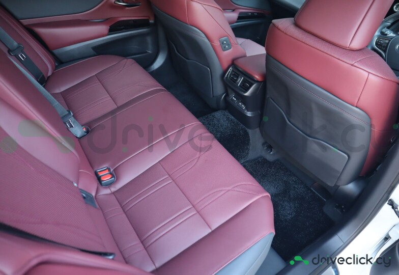Lexus ES White
