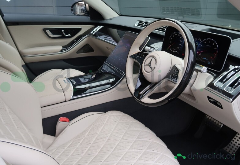 Mercedes S-class Gold
