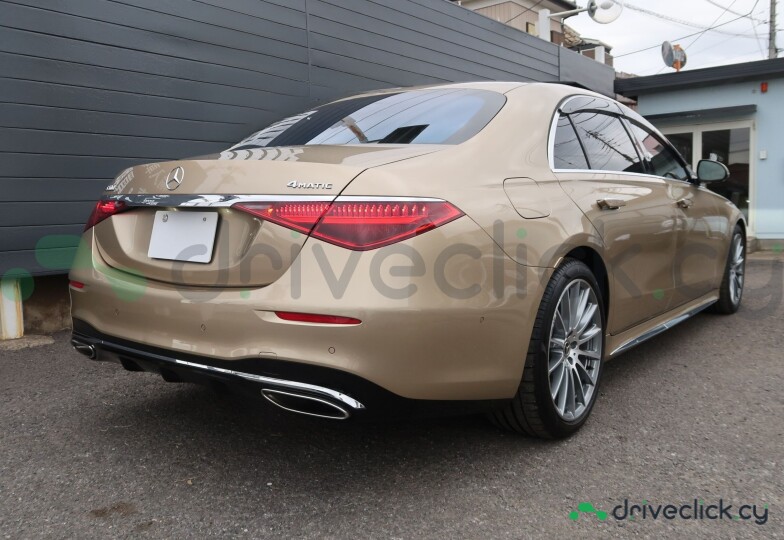 Mercedes S-class Gold