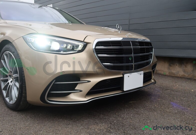 Mercedes S-class Gold