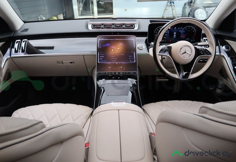 Mercedes S-class Gold