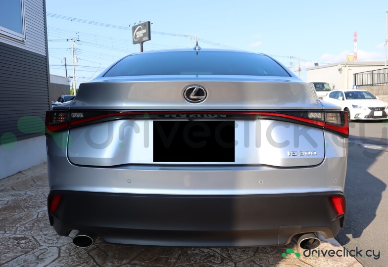 Lexus IS Серый