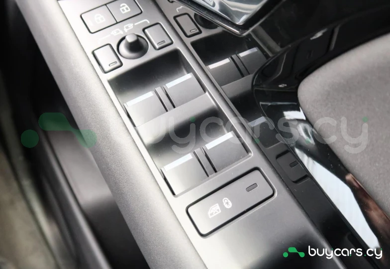 Land Rover Range Rover Evoque White