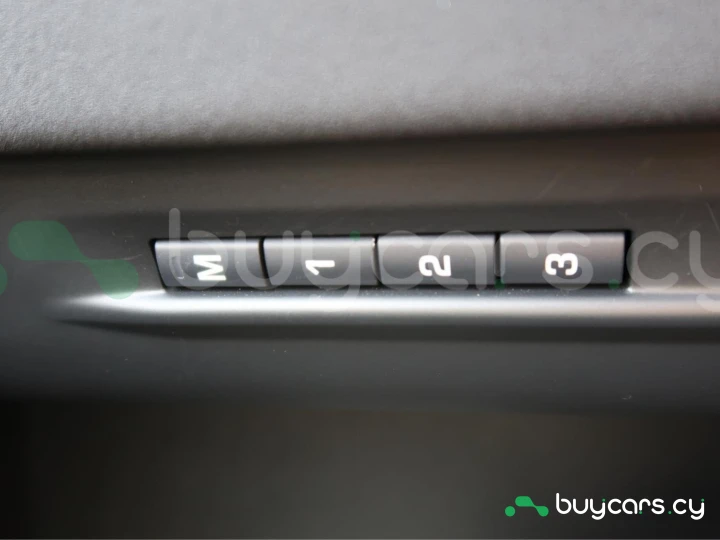 Land Rover Range Rover Evoque White