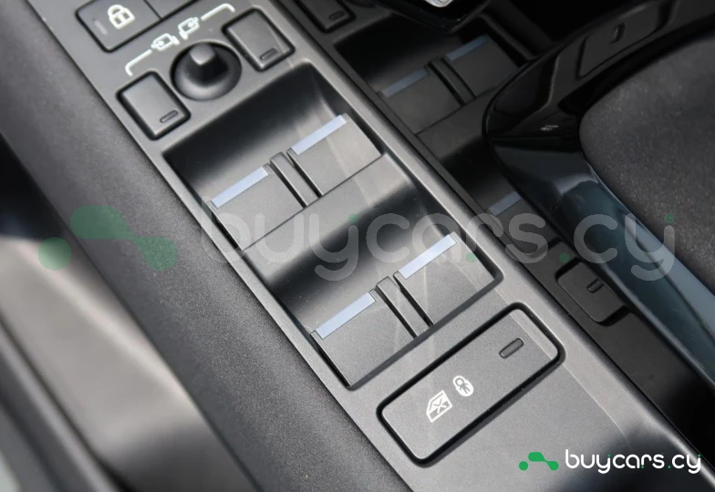 Land Rover Range Rover Evoque White