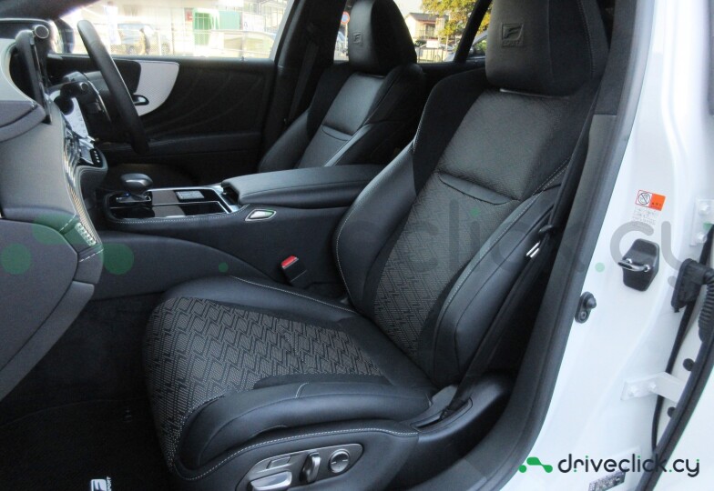 Lexus LS White