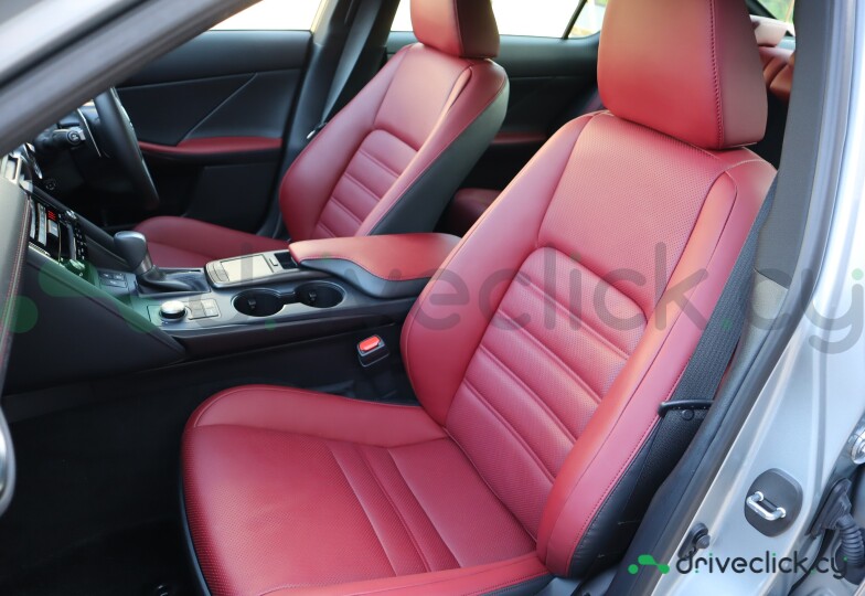 Lexus IS Серый