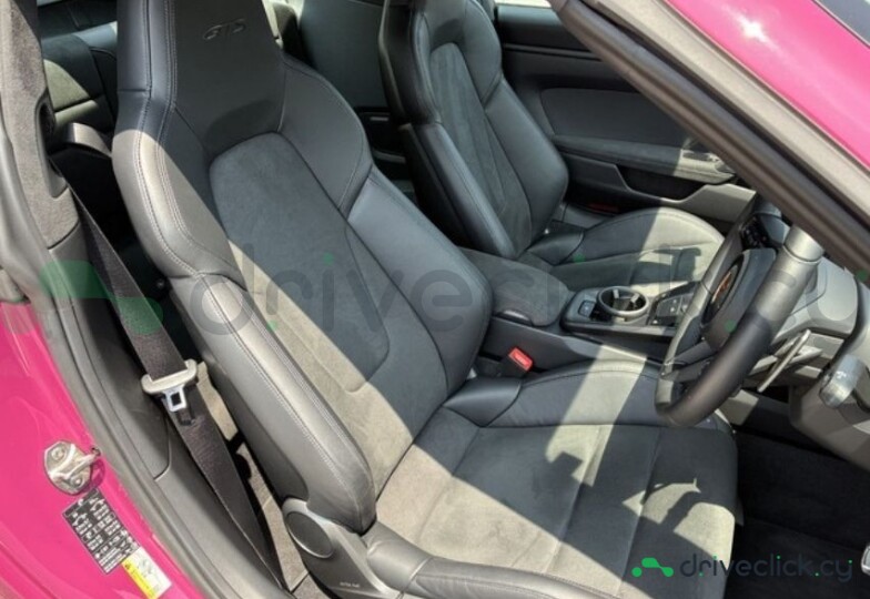 Porsche 911 Pink