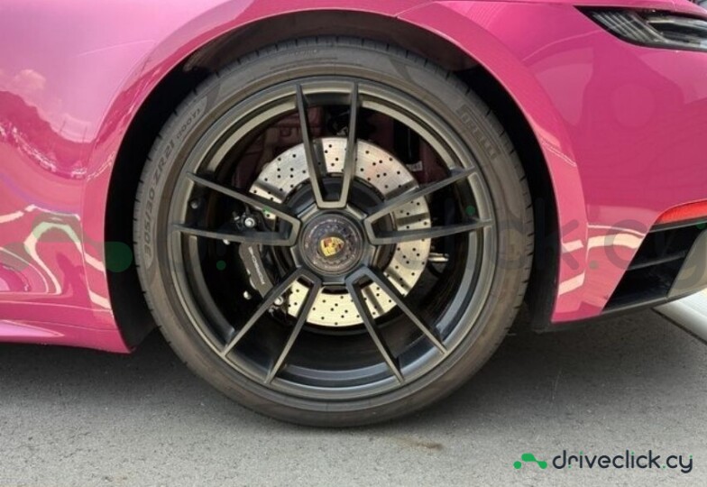 Porsche 911 Pink