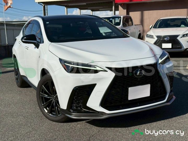 Lexus NX Белый