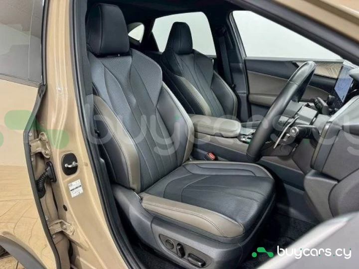 Lexus NX Бежевый