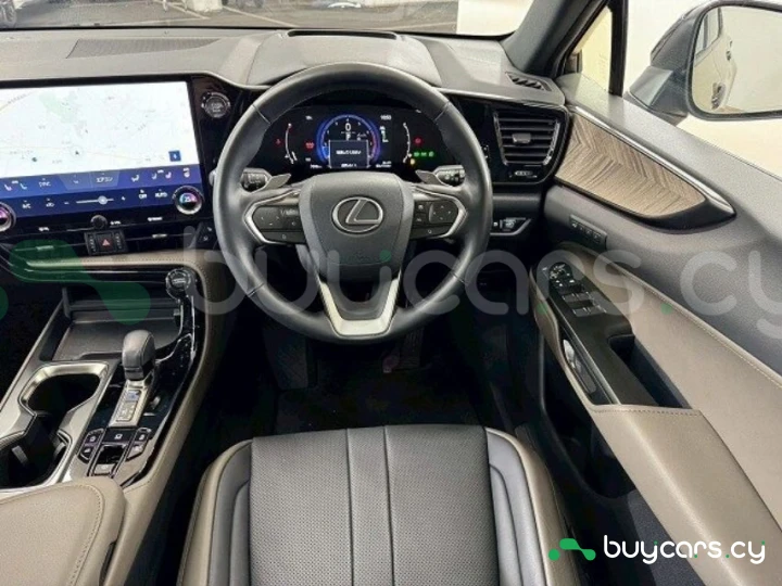 Lexus NX Бежевый