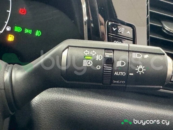 Lexus NX Бежевый