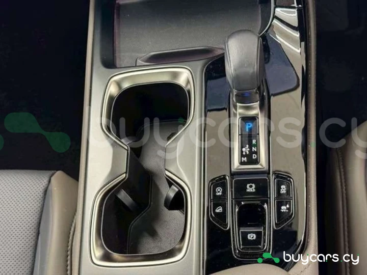 Lexus NX Бежевый