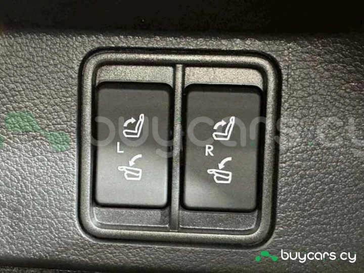 Lexus NX Бежевый