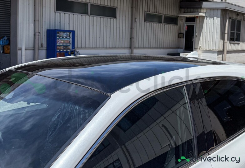 Toyota Harrier Белый