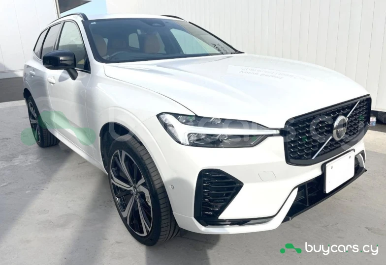 Volvo XC60 Белый