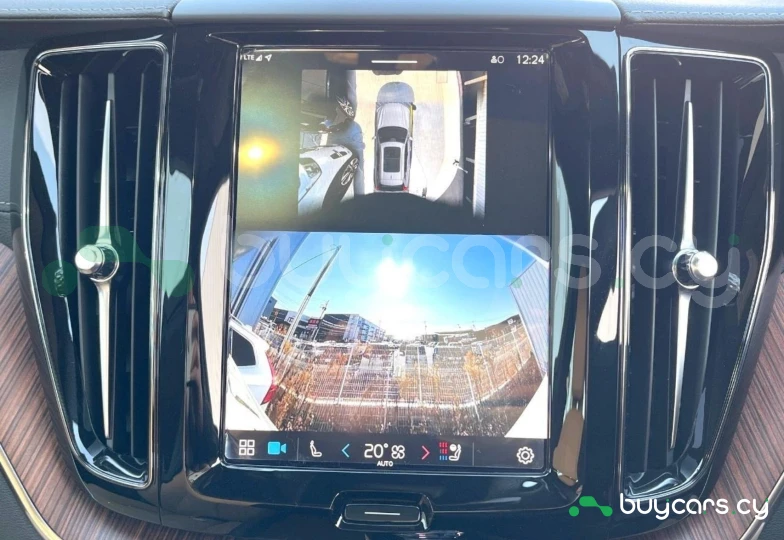 Volvo XC60 Белый