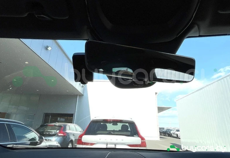 Volvo XC60 Белый