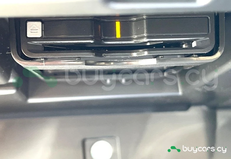 Volvo XC60 Белый