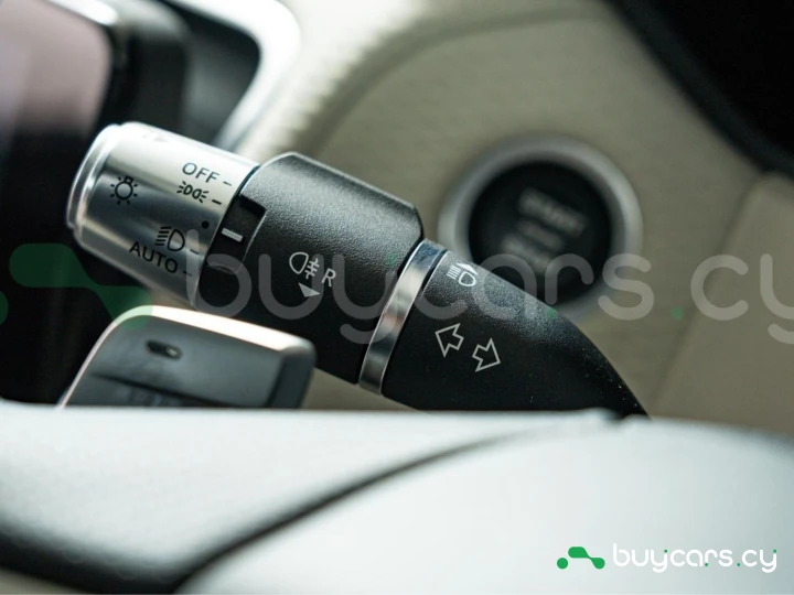 Land Rover Range Rover Velar Серый