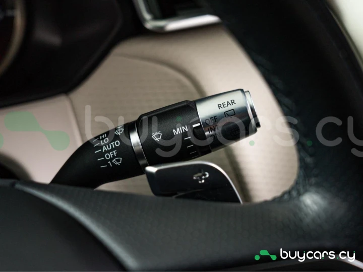 Land Rover Range Rover Velar Серый