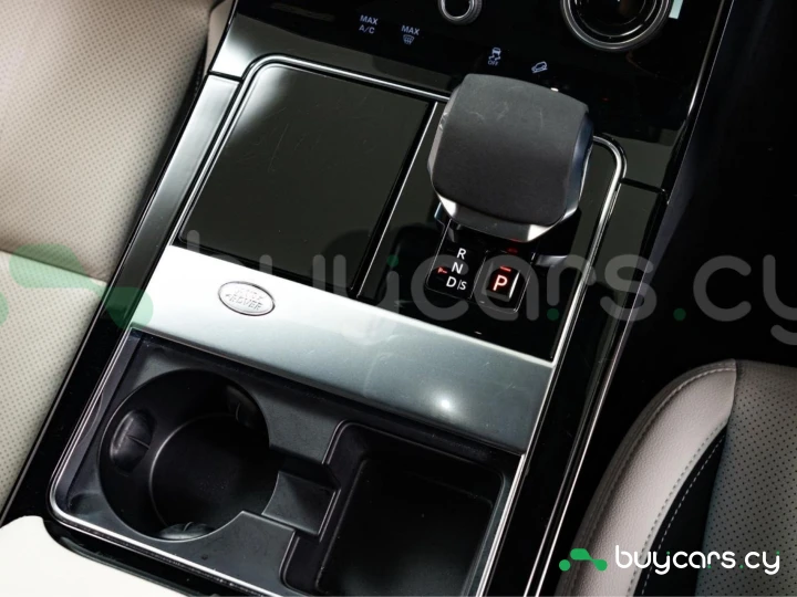 Land Rover Range Rover Velar Серый