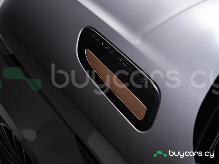 Land Rover Range Rover Velar Серый