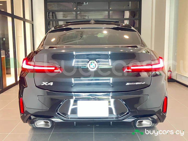 BMW X4 Черный