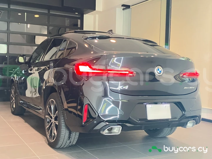 BMW X4 Черный