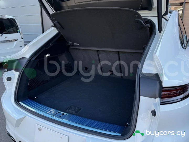 Porsche Cayenne Белый