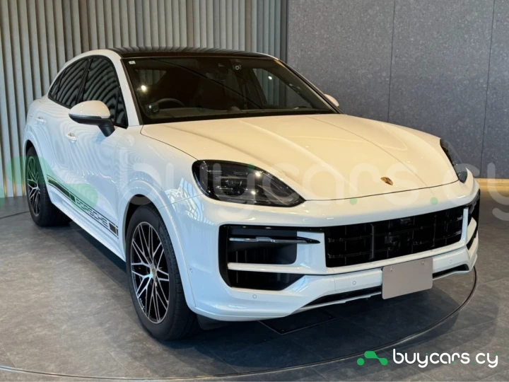 Porsche Cayenne Белый