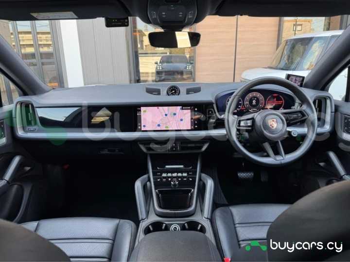 Porsche Cayenne Белый