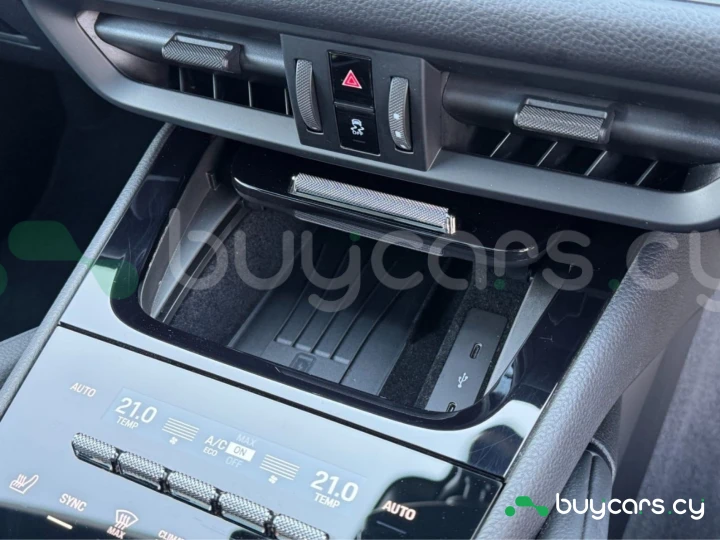 Porsche Cayenne Белый