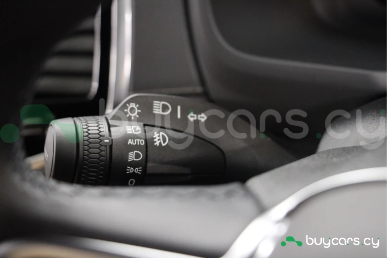 Volvo XC90 Белый