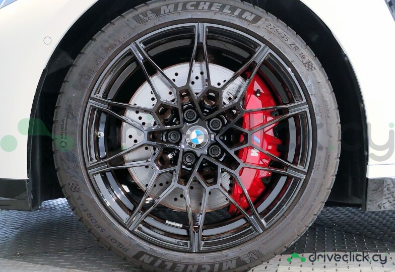 BMW M4 White