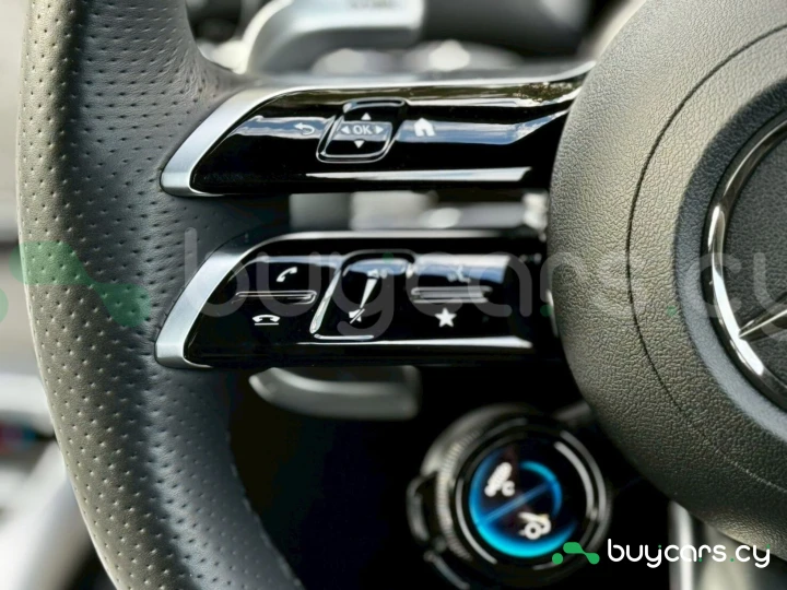 Mercedes AMG GT Белый