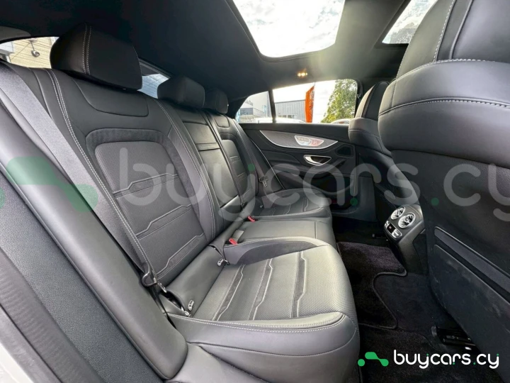 Mercedes AMG GT Белый