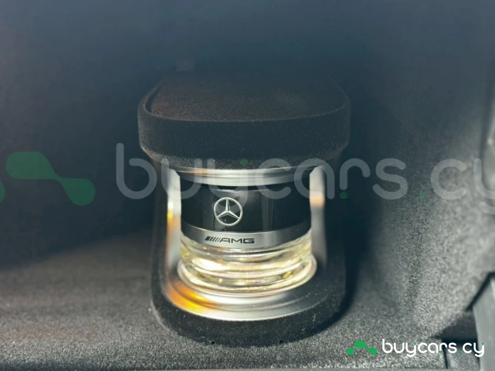 Mercedes AMG GT Белый