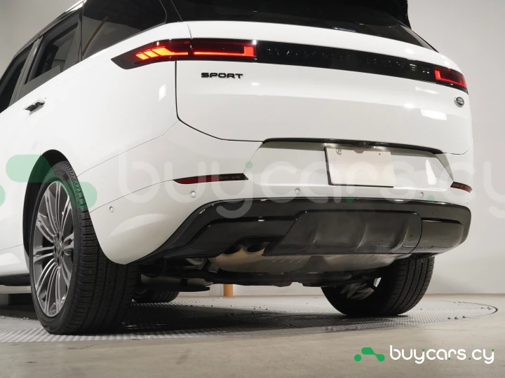 Land Rover Range Rover Sport White