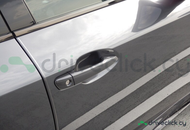 Lexus IS Grey