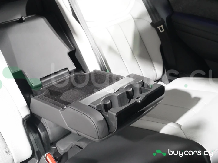 Land Rover Range Rover Sport White