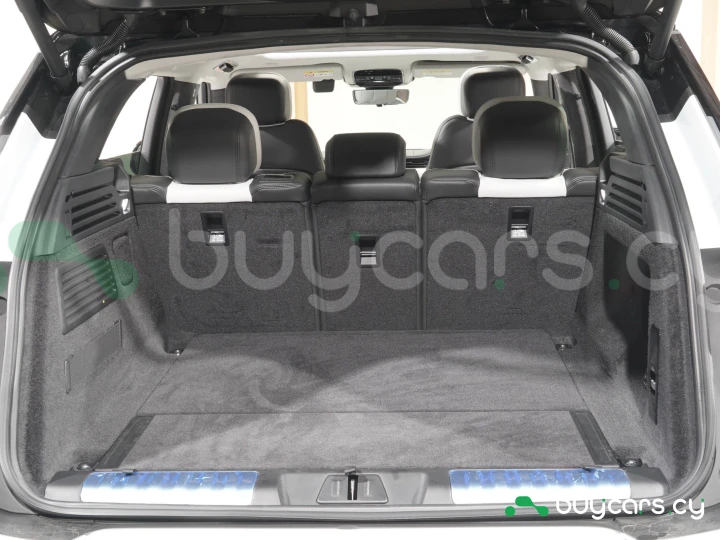 Land Rover Range Rover Sport White