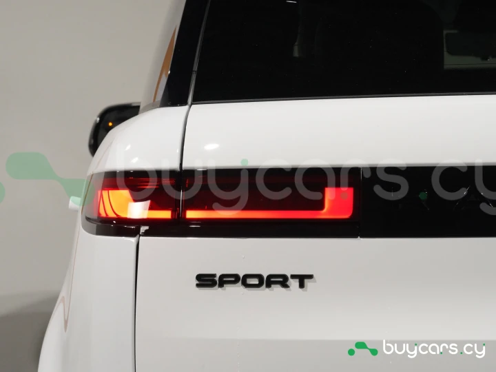 Land Rover Range Rover Sport White