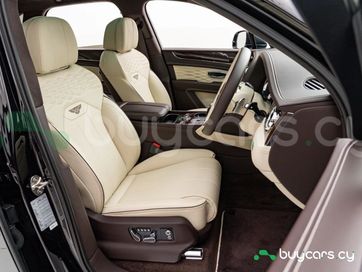 Bentley Bentayga Черный