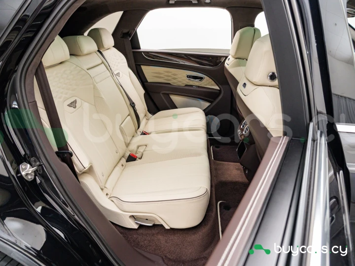 Bentley Bentayga Черный